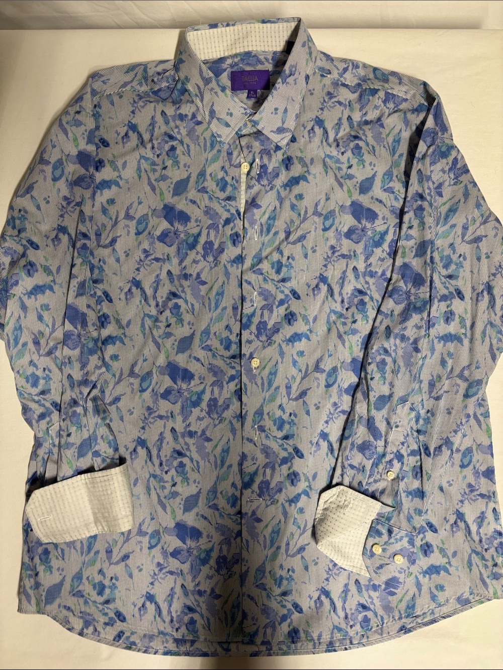 Tallia Est. 1893 Men's XL 17.5 Blue Floral Pinstripe Dress Shirt 100% Cotton Con
